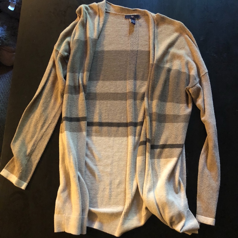 All shades of Brown Gap Sweater